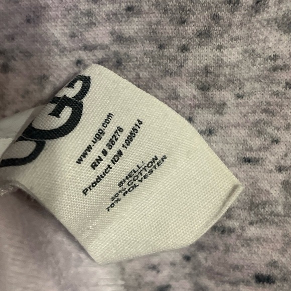 UGG Pullover Hoodie L Heather Grey Casual Cozy Kangaroo Pocket Soft Knit - Picture 6 of 8